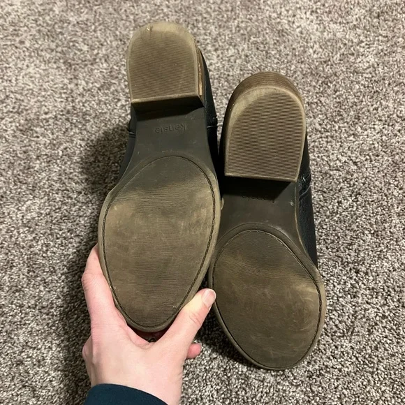 Kensie Black Ankle Booties with Side Zipper and Rounded Toe - Picture 5 of 6